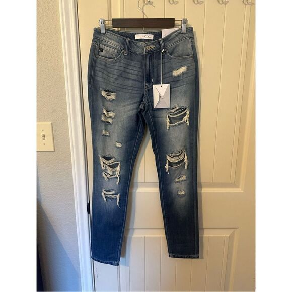 NWT KanCan Mid Rise Relaxed Fit Boyfriend Distressed Jeans - Size 3 / 25 KC8281M - Picture 1 of 7
